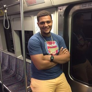 Meet your Posher, Derek